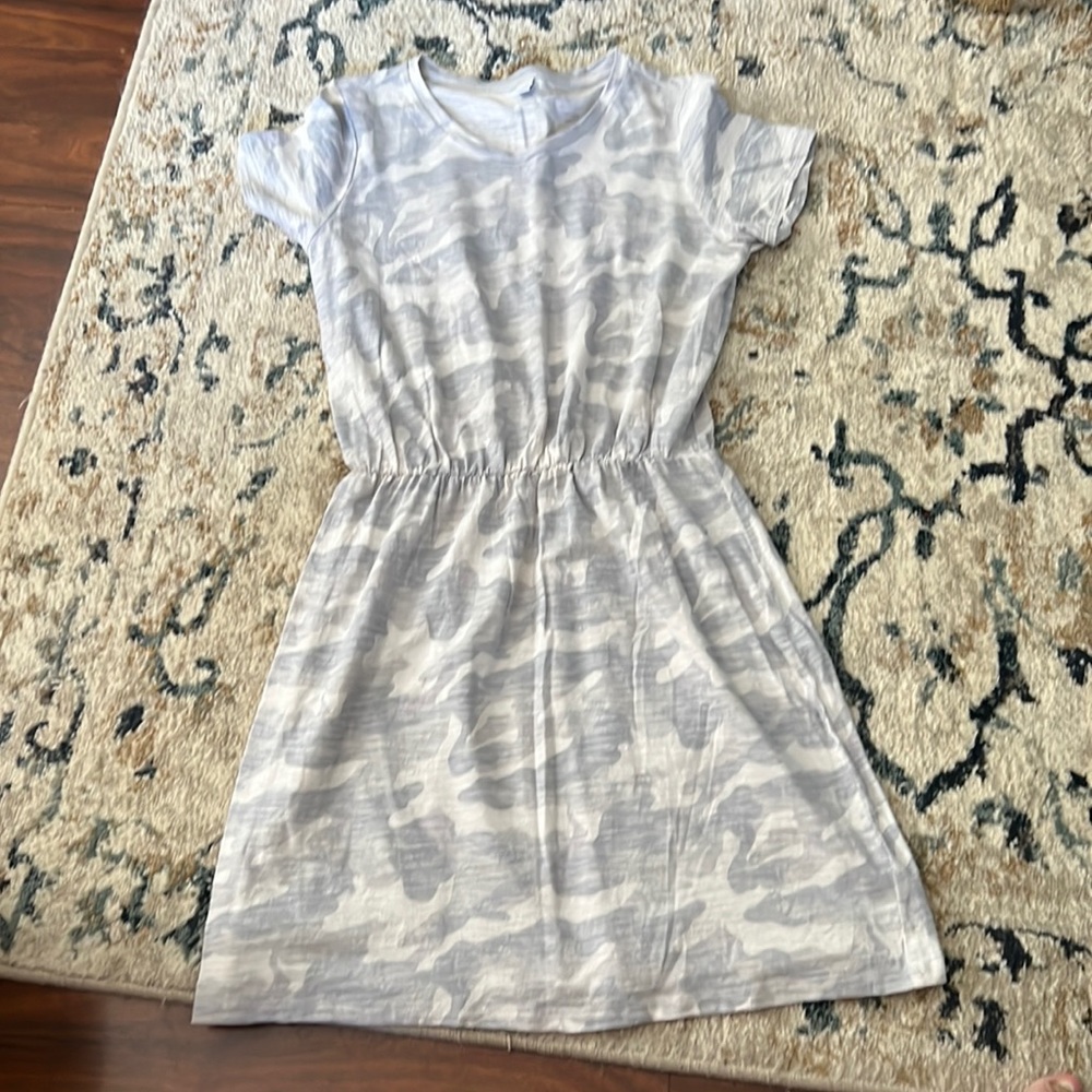Old Navy t-shirt dress size S